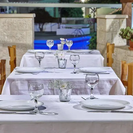 Hotel Noble & - Adults Only
