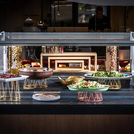 Noble & - Adults Only Hotel 5*